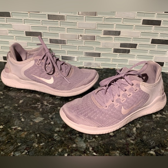 Shoes - women’s size 6.5 Nikes